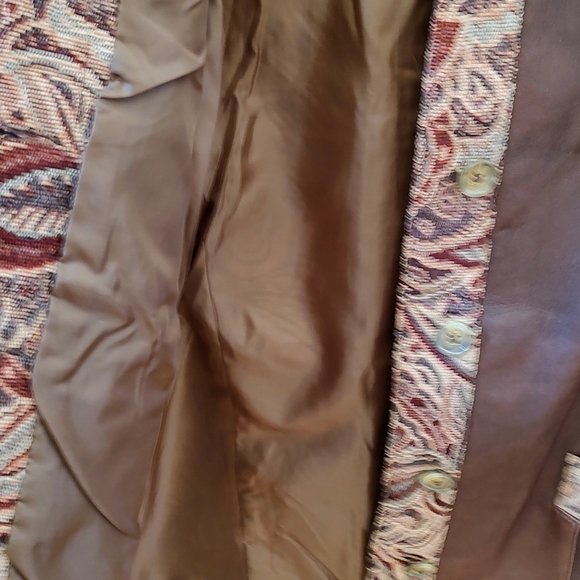 Women's Coldwater Creek brown leather jacket w embroidery trim sz XL - Picture 11 of 15